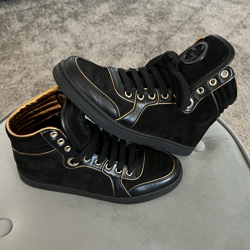 Gucci tennis shoes
